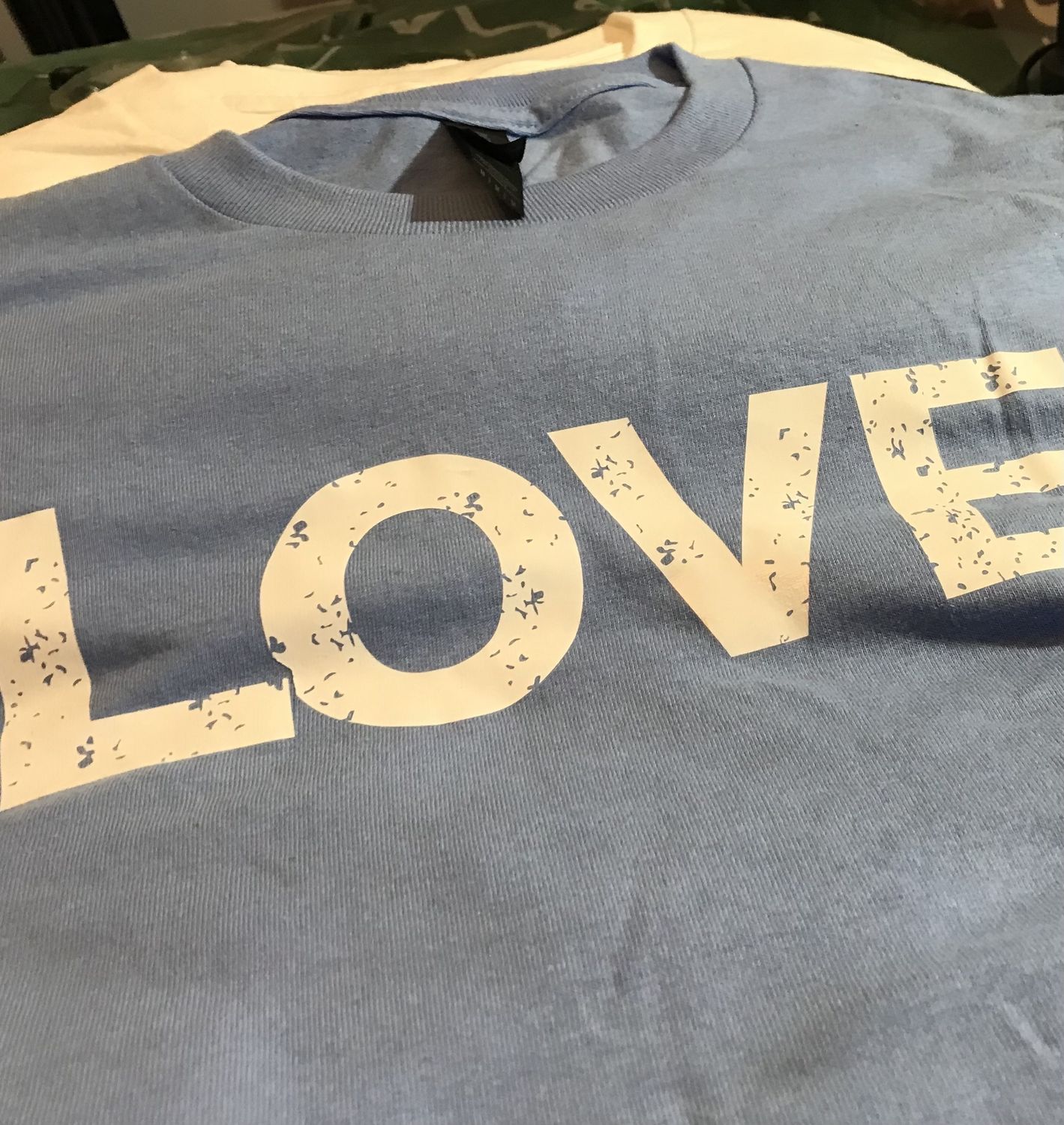 Love T-shirt baby blue