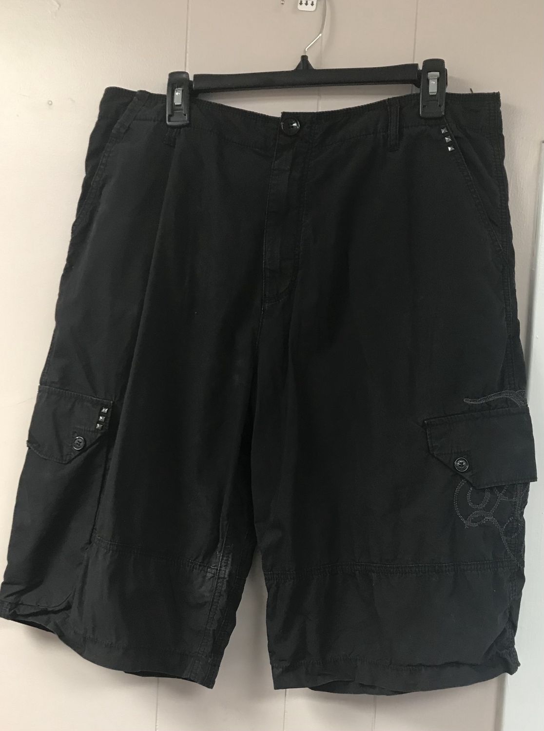 Men’s short black size 34