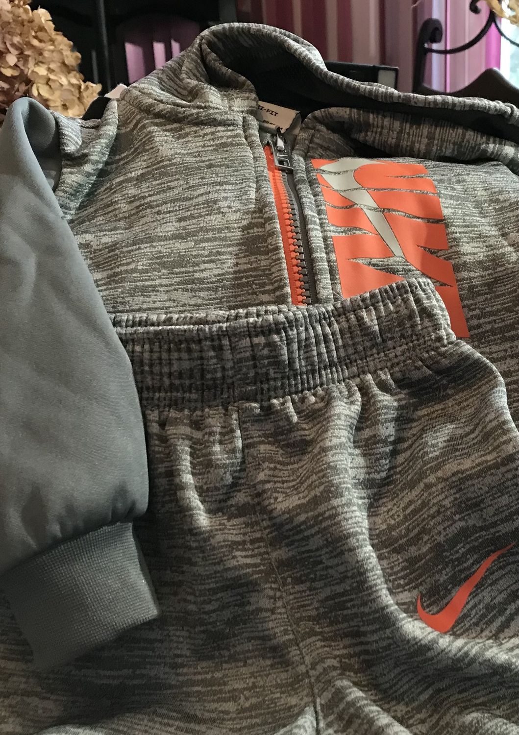 Baby 2pc hooded18months