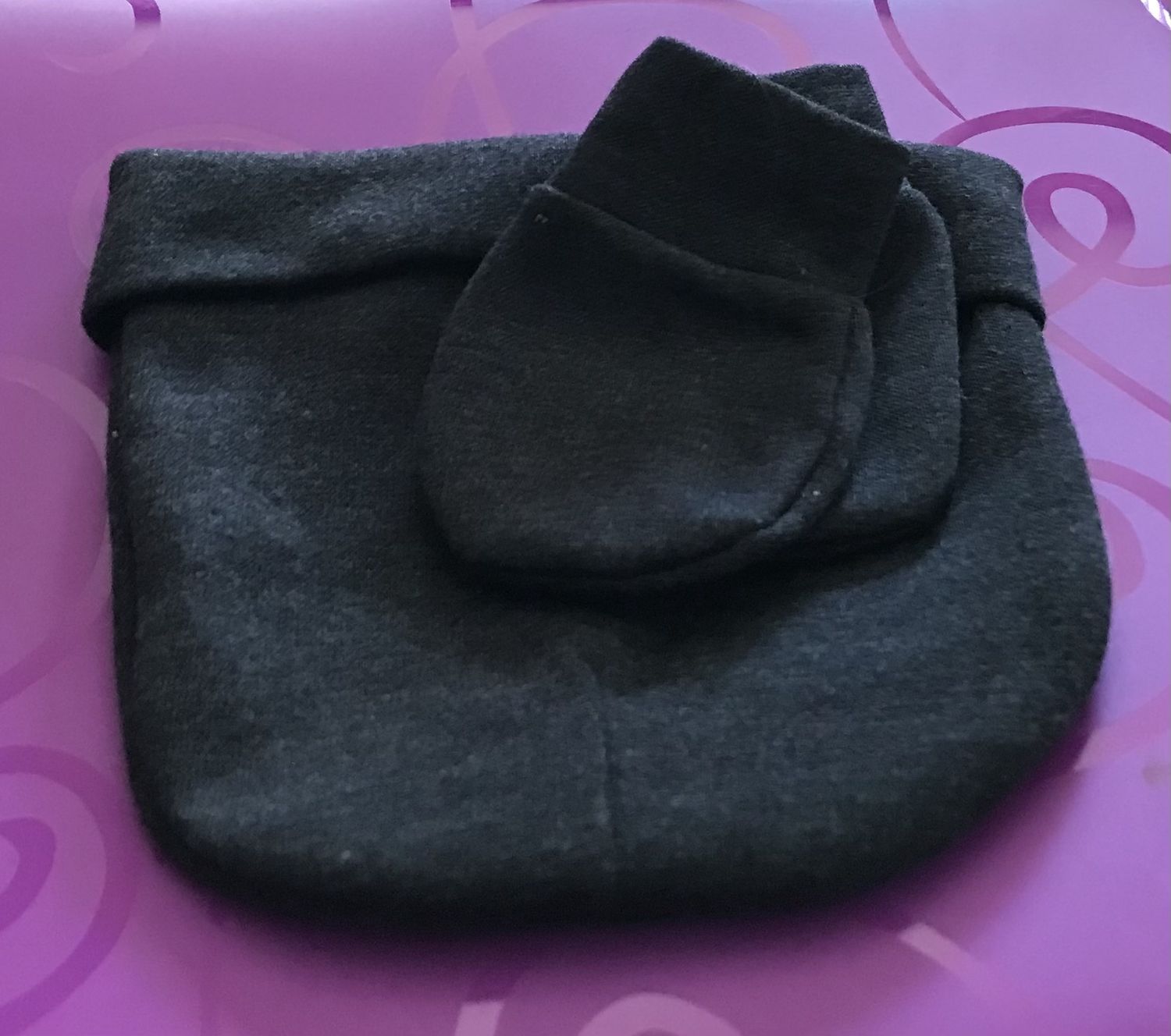 Baby hat with socks gray