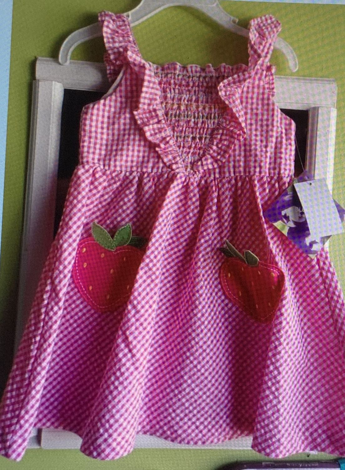 Girls dress pink