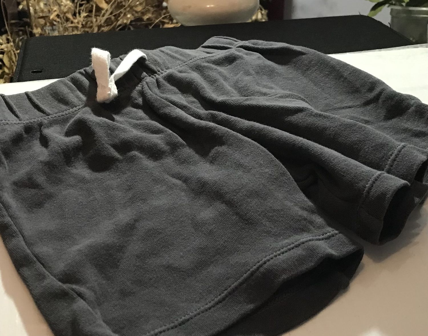 Baby’s shorts 2 size 12Months