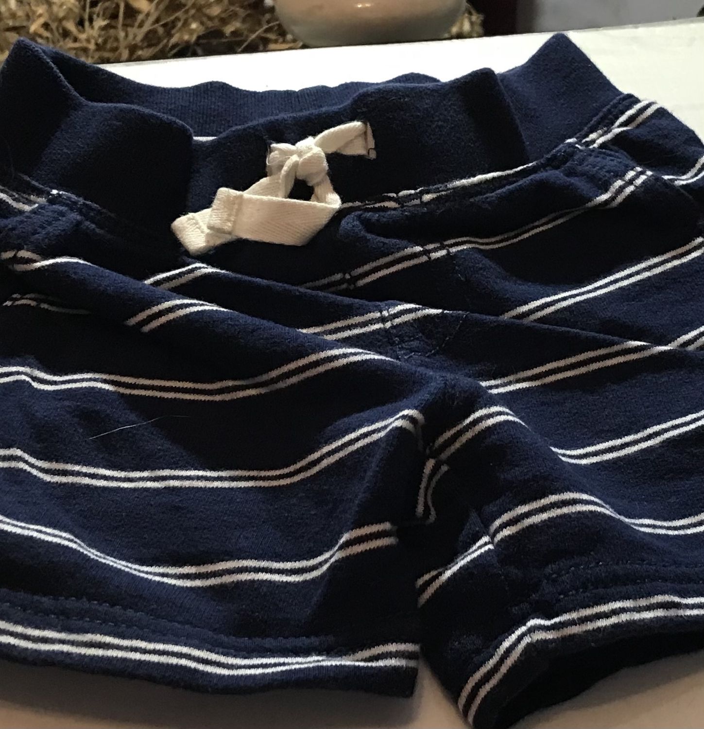 Baby shortsb  navy and white stripes 12M