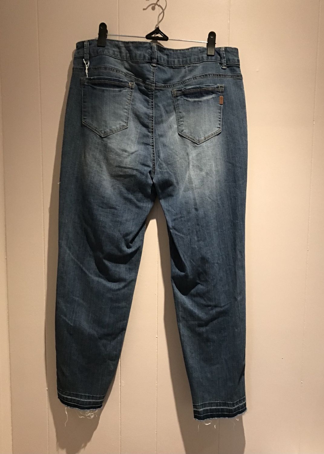 Men’s Demin Size 16