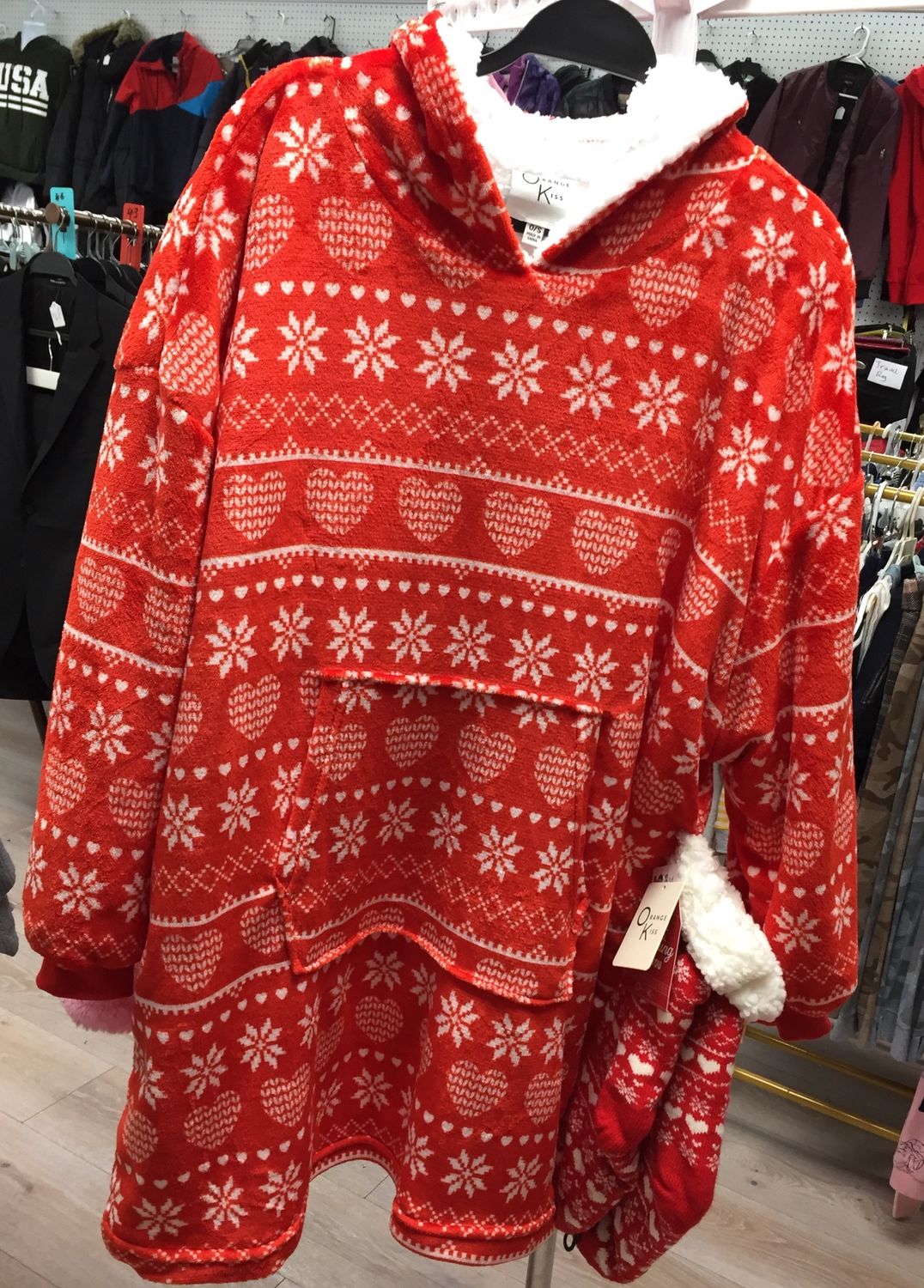 Women’s top red with gloveSmall