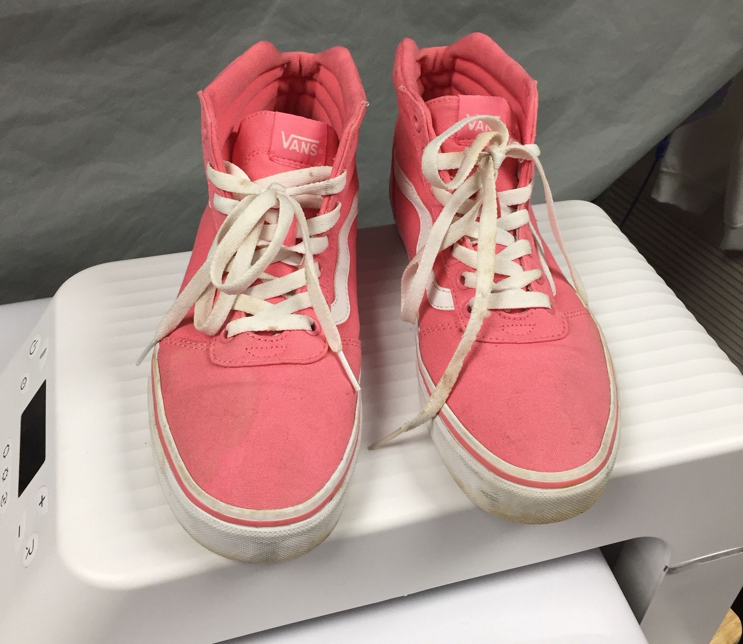 VAN SNeakers Lace up pink size 9 Pre- Owned
