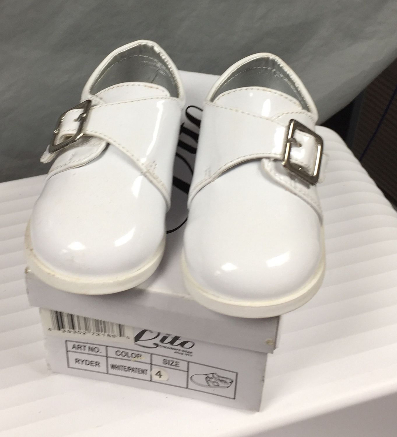 Baby’s Shoe by Lito Size 4 New