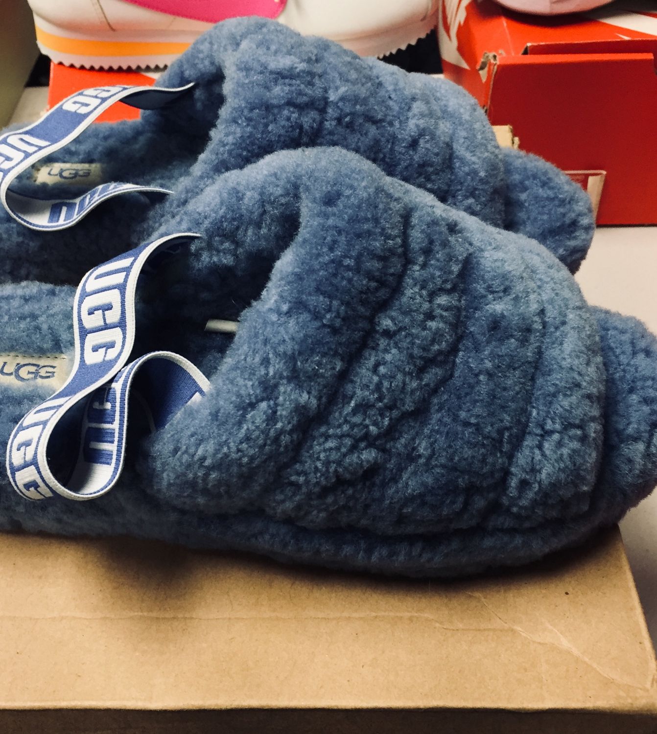 Women Cozy size 10 blue Pre- Owned