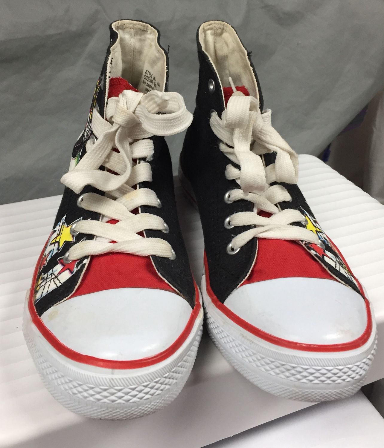 Rouge Hi Top sneakers  Pre- Owned 8.5