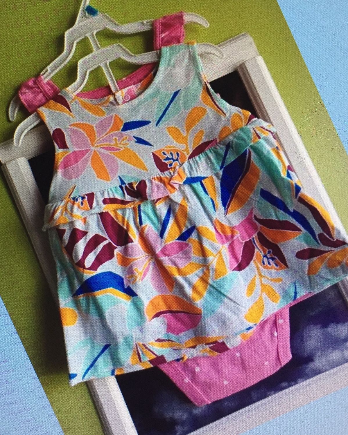 Baby’s dress 3pc  New24Months