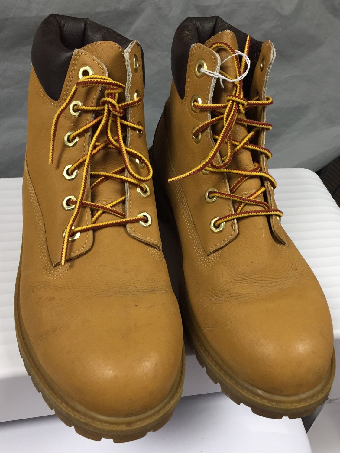 Timberland Shoe.Lace up Pre- Owned Size 7