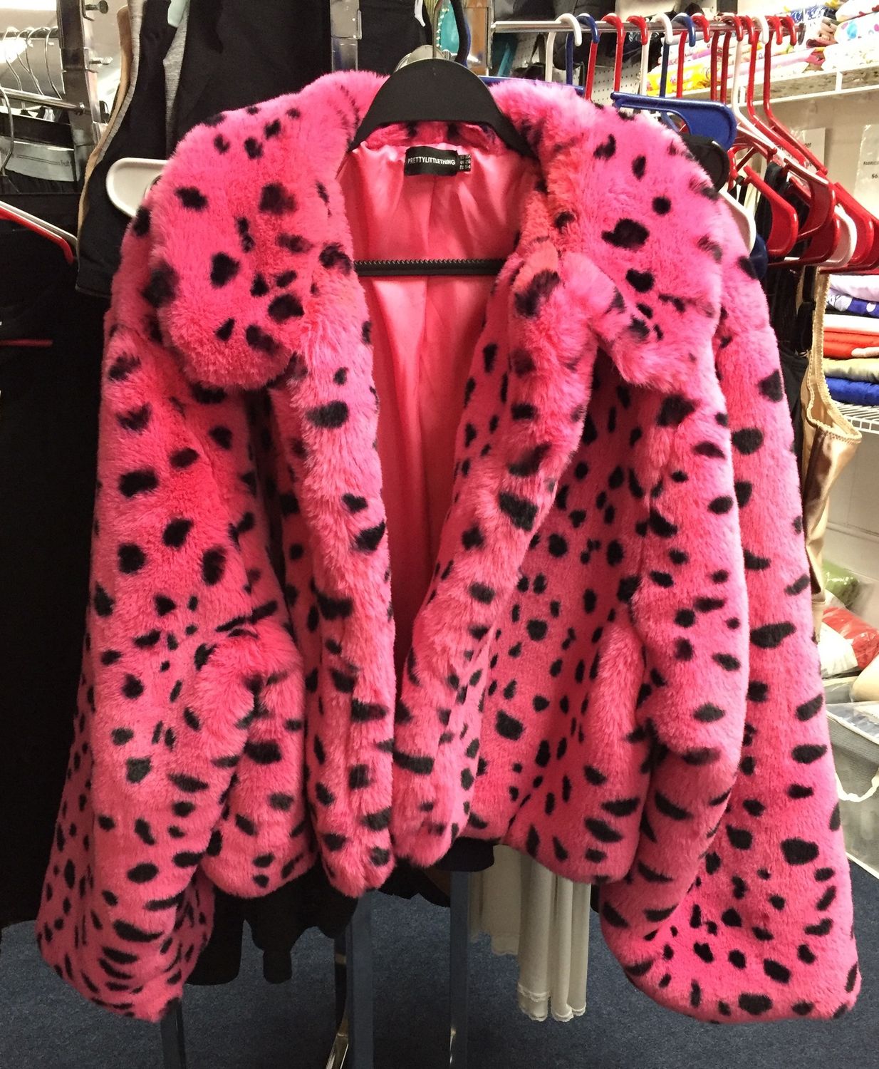 Women’s Clothing Faux Fur 3X, black dots New THIS ITEM IS SOLD