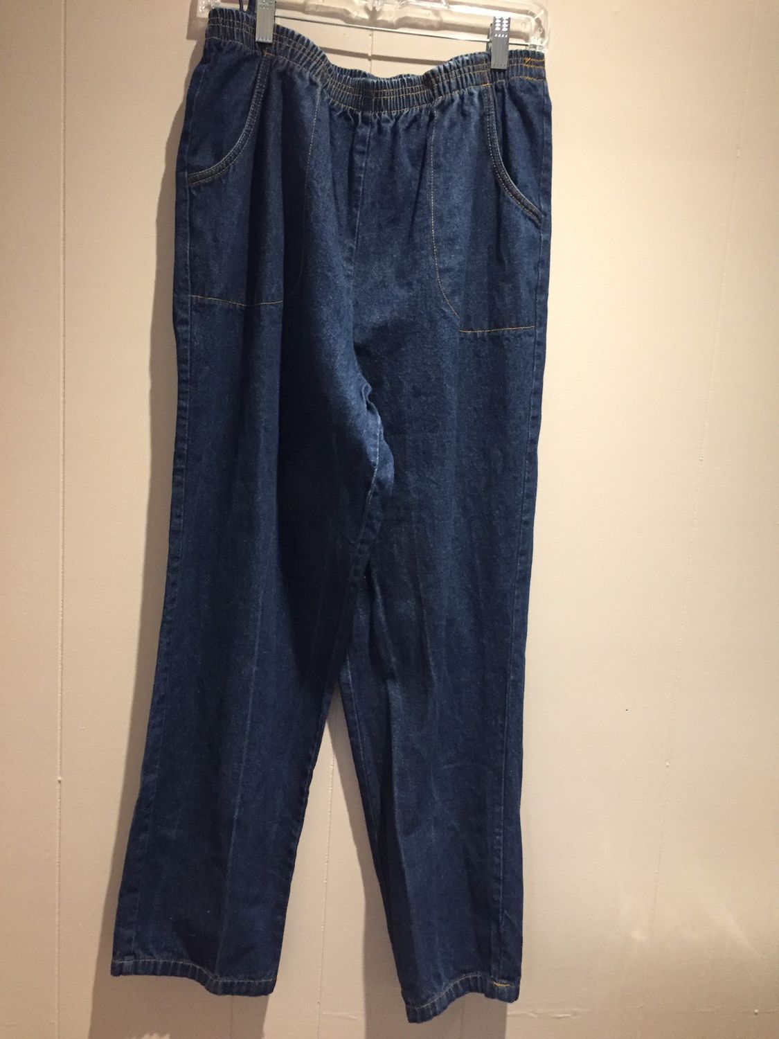 Blair Women Pull up jeans pant size 14