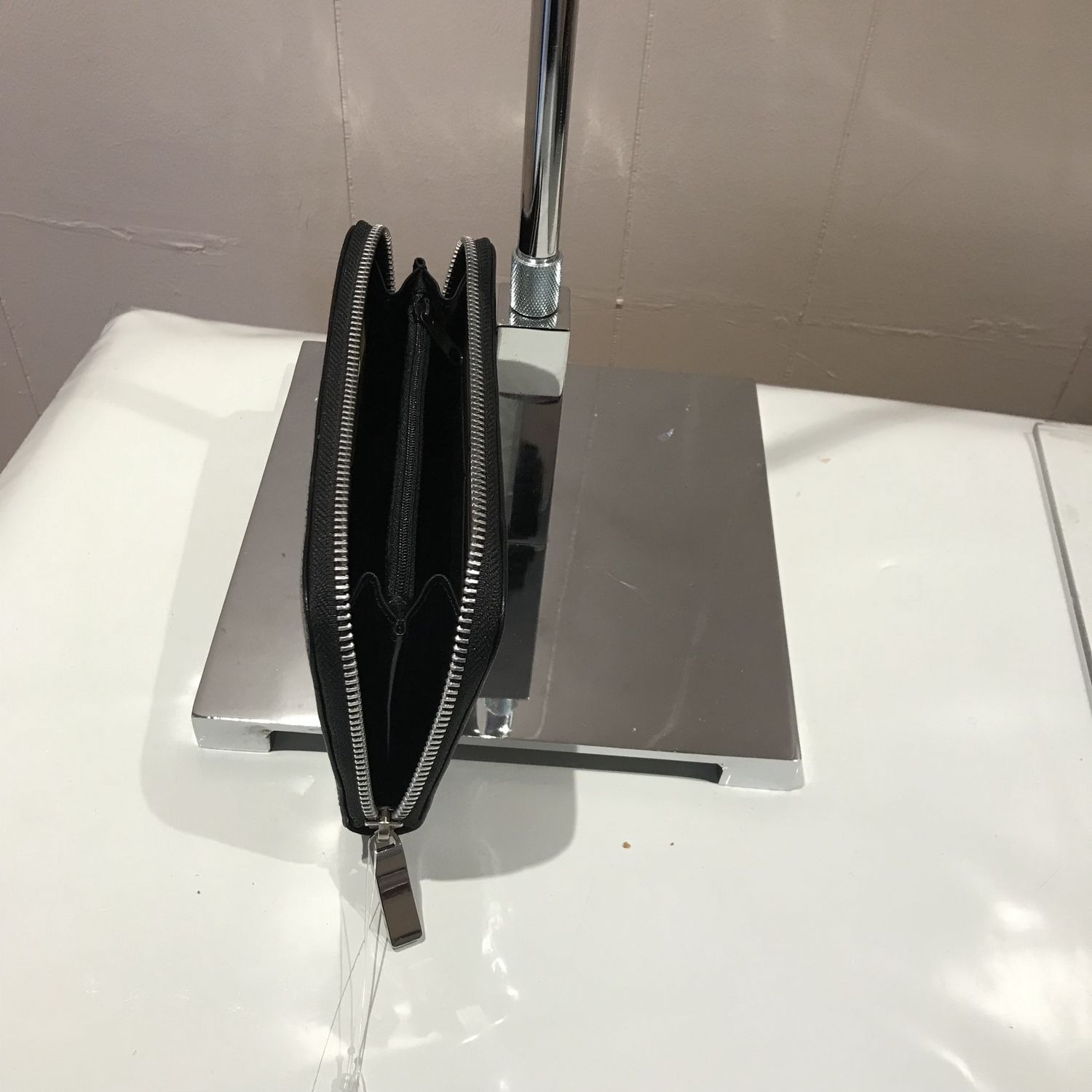 Lhb003. THIS ITEM IS SOLD