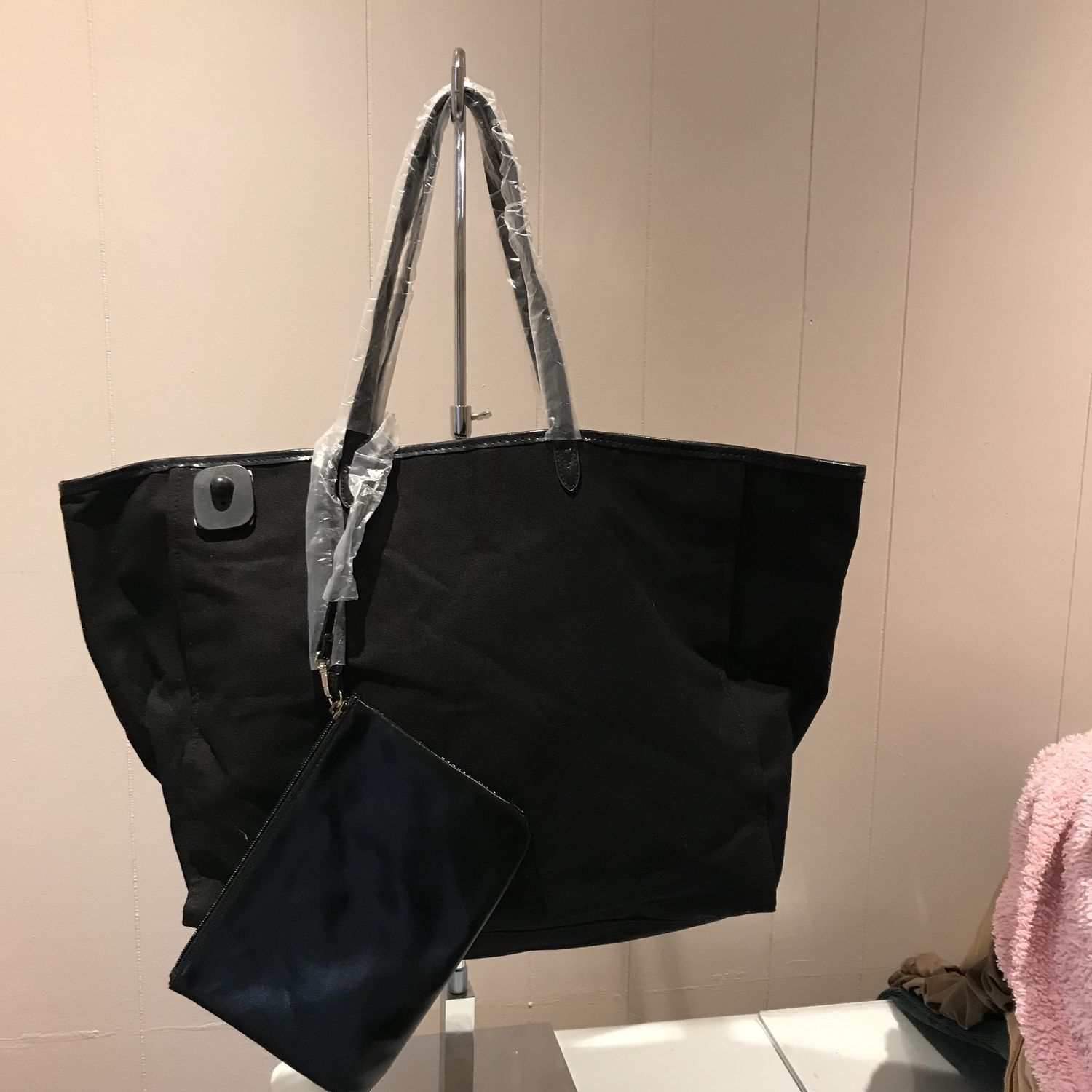 Women handbag Victoria Secret with a pouch