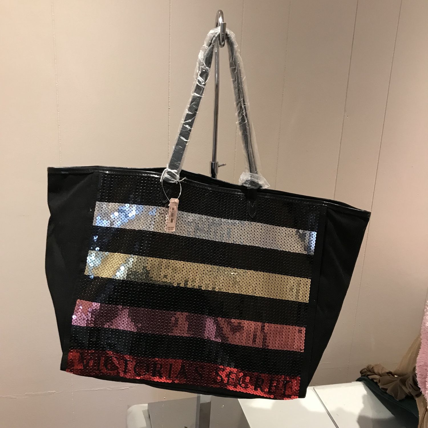 Women handbag Victoria Secret with a pouch