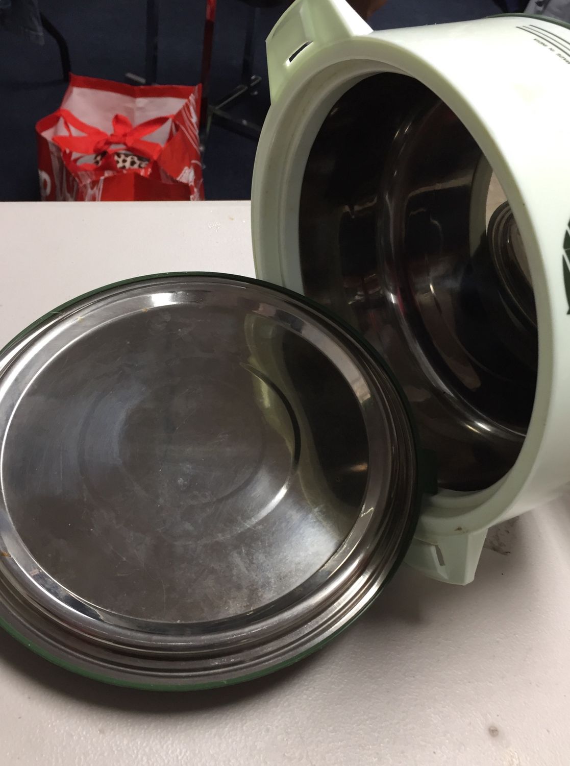 Insulated Food storage Bowl