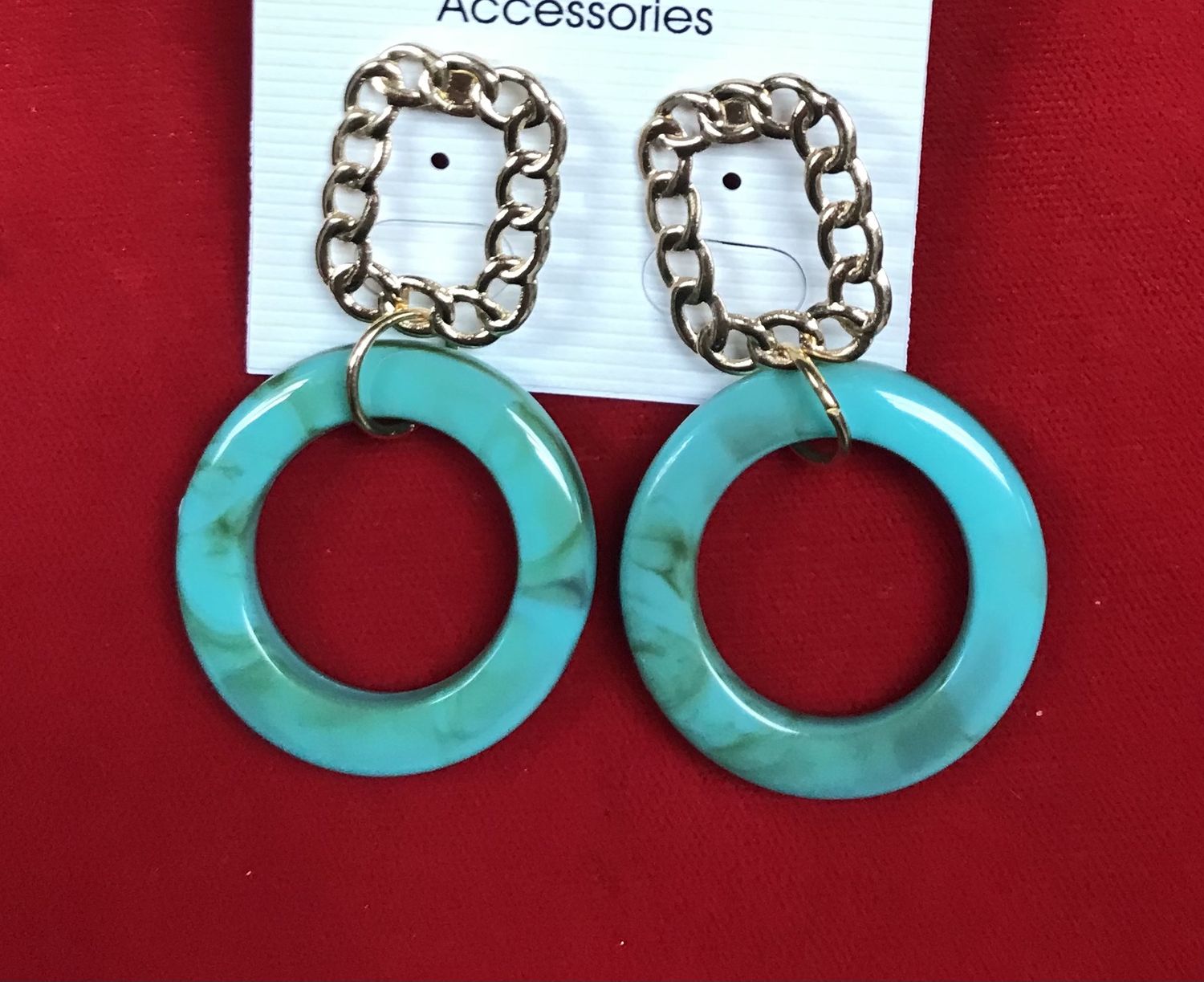 Mable Dangling Gold Tone Earring