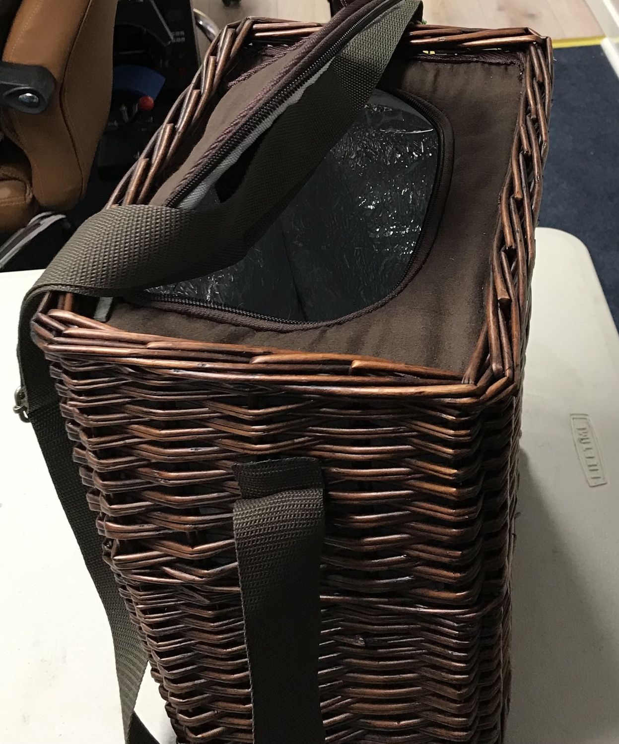 Zipped and Insulated Picnic Cooler with a shoulder Strap