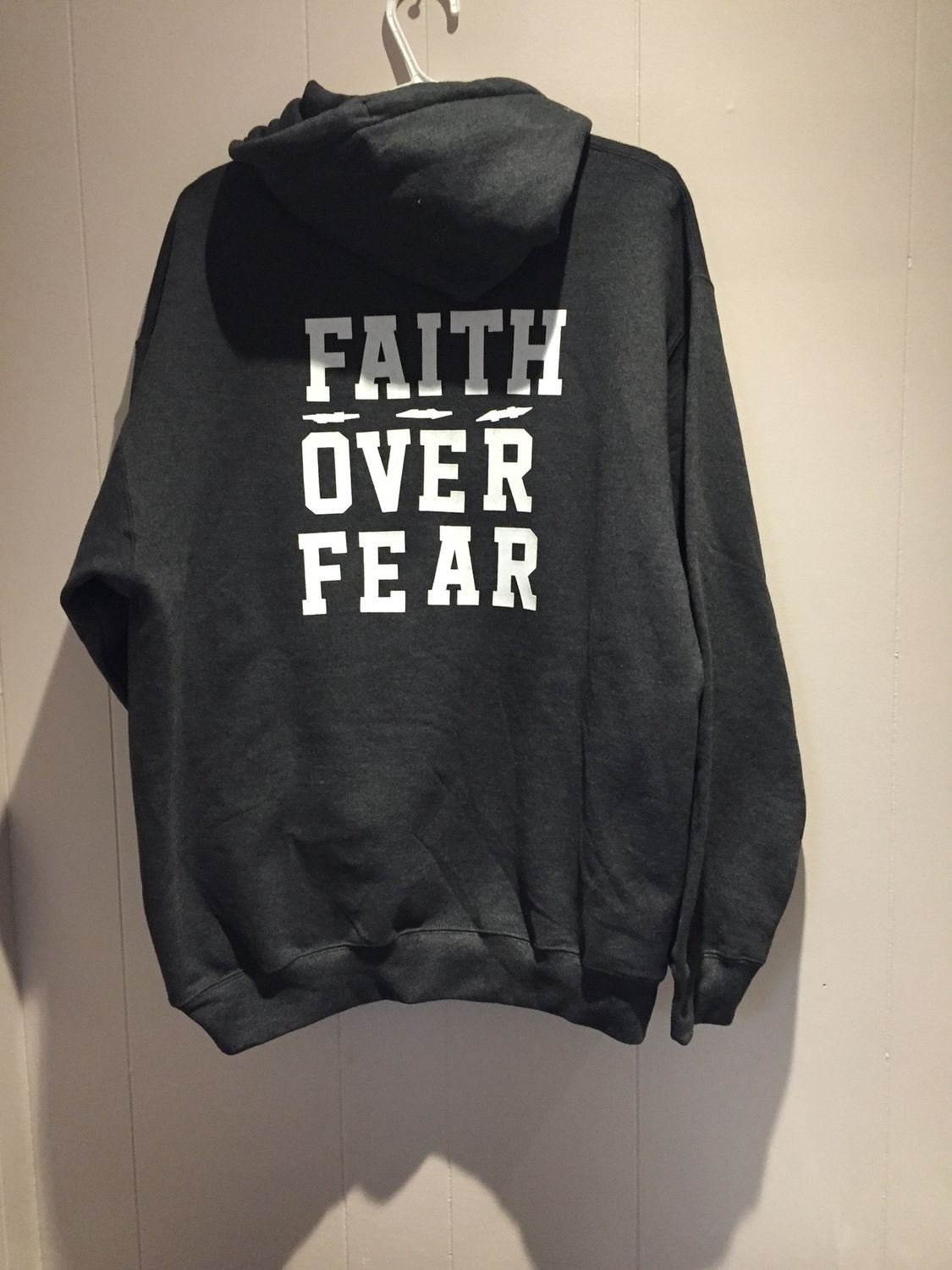 Men’s cDesign Top/Shirt :Faith Over Fear Large Gray