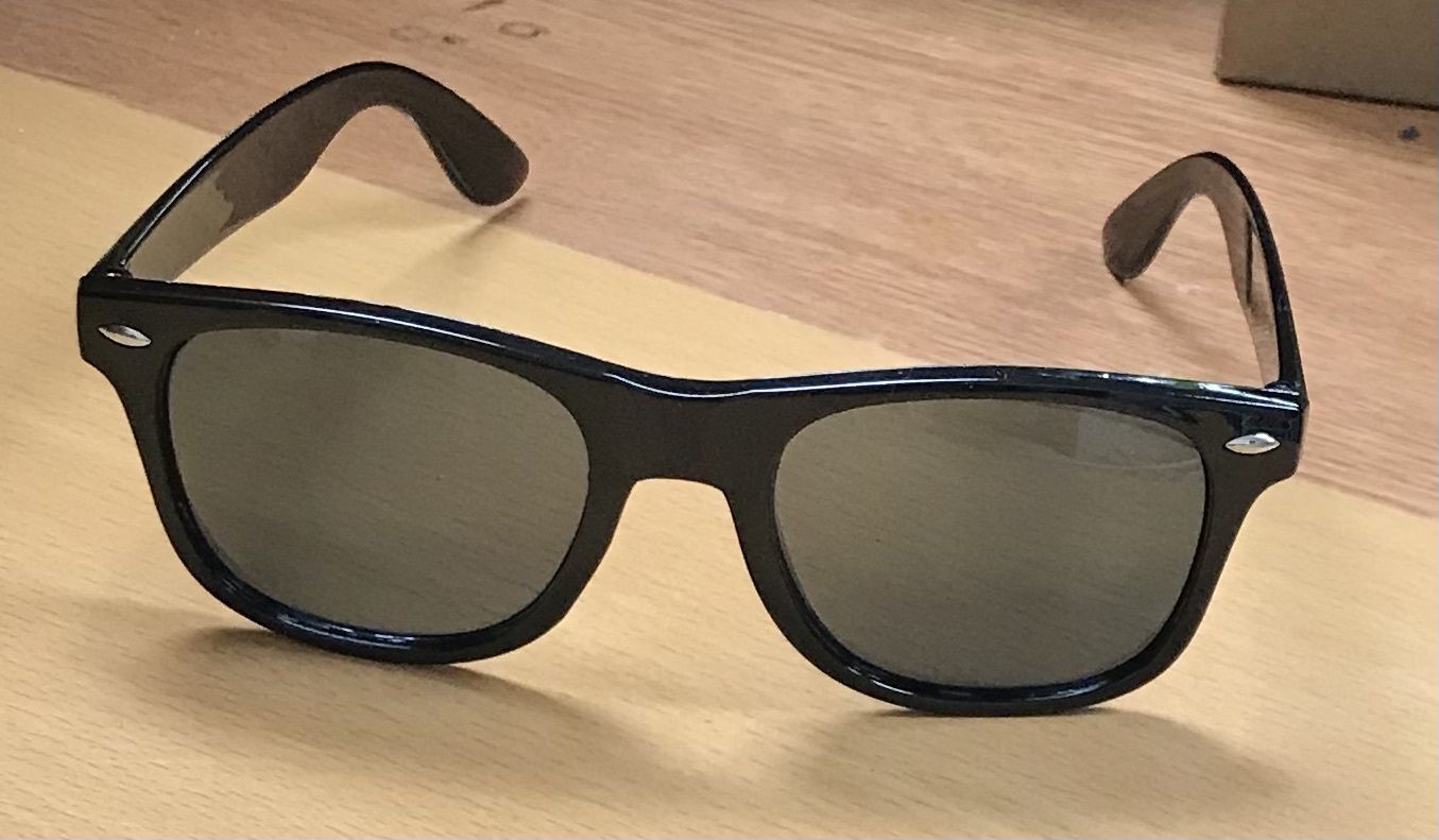 Sunglasses/ShadeswithUV Protection for Cycling,Fishing,and Driving.5