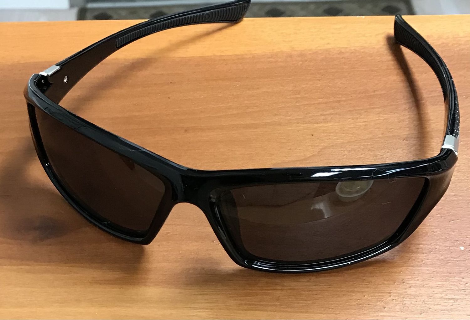 Sunglasses/ShadeswithUV Protection for Cycling,Fishing,and Driving