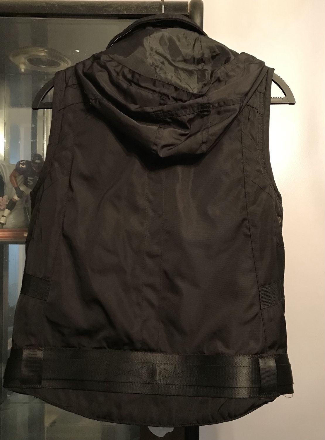 Men’s Vest : American Stich Small Hooded