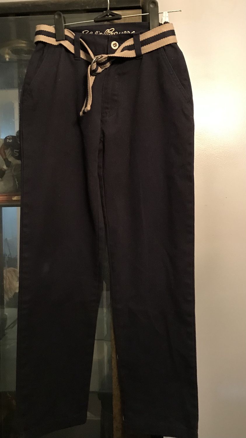 Children’s Pant with belt by Eddie Bauer Size 8Navy blue