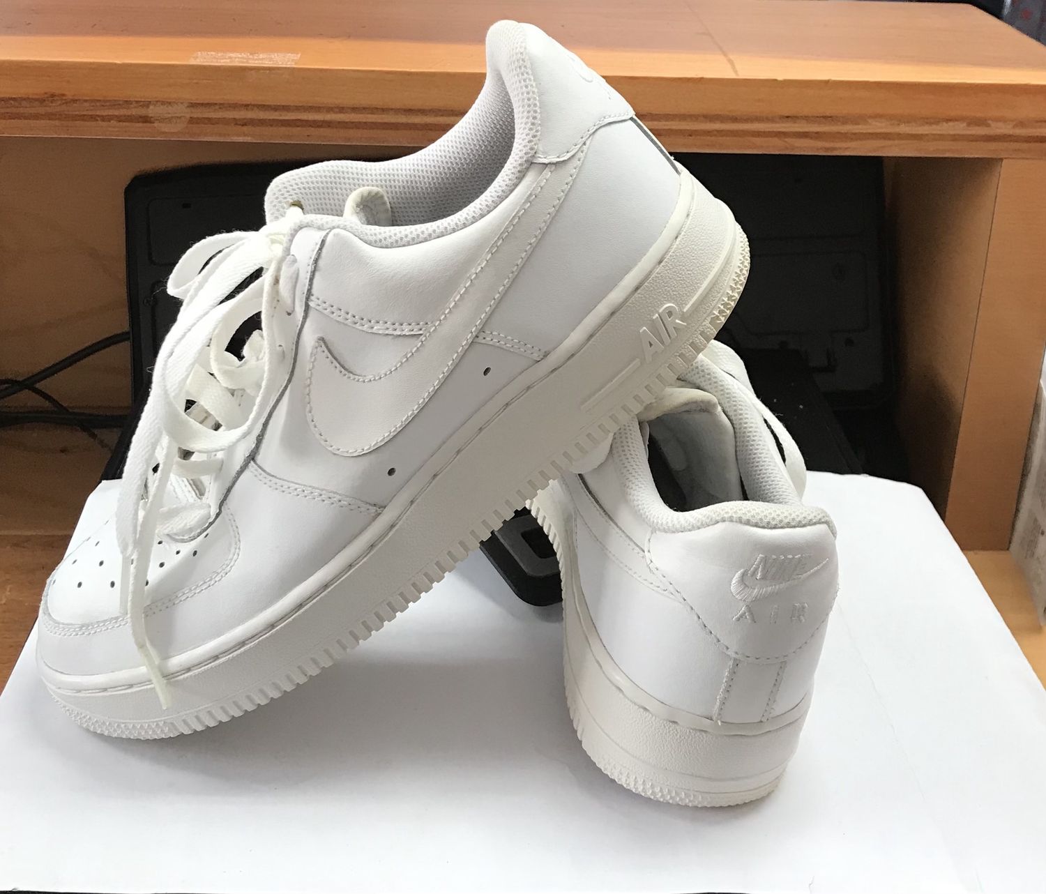 Nike Air Sneakers High Top Pre-Owned 7Y