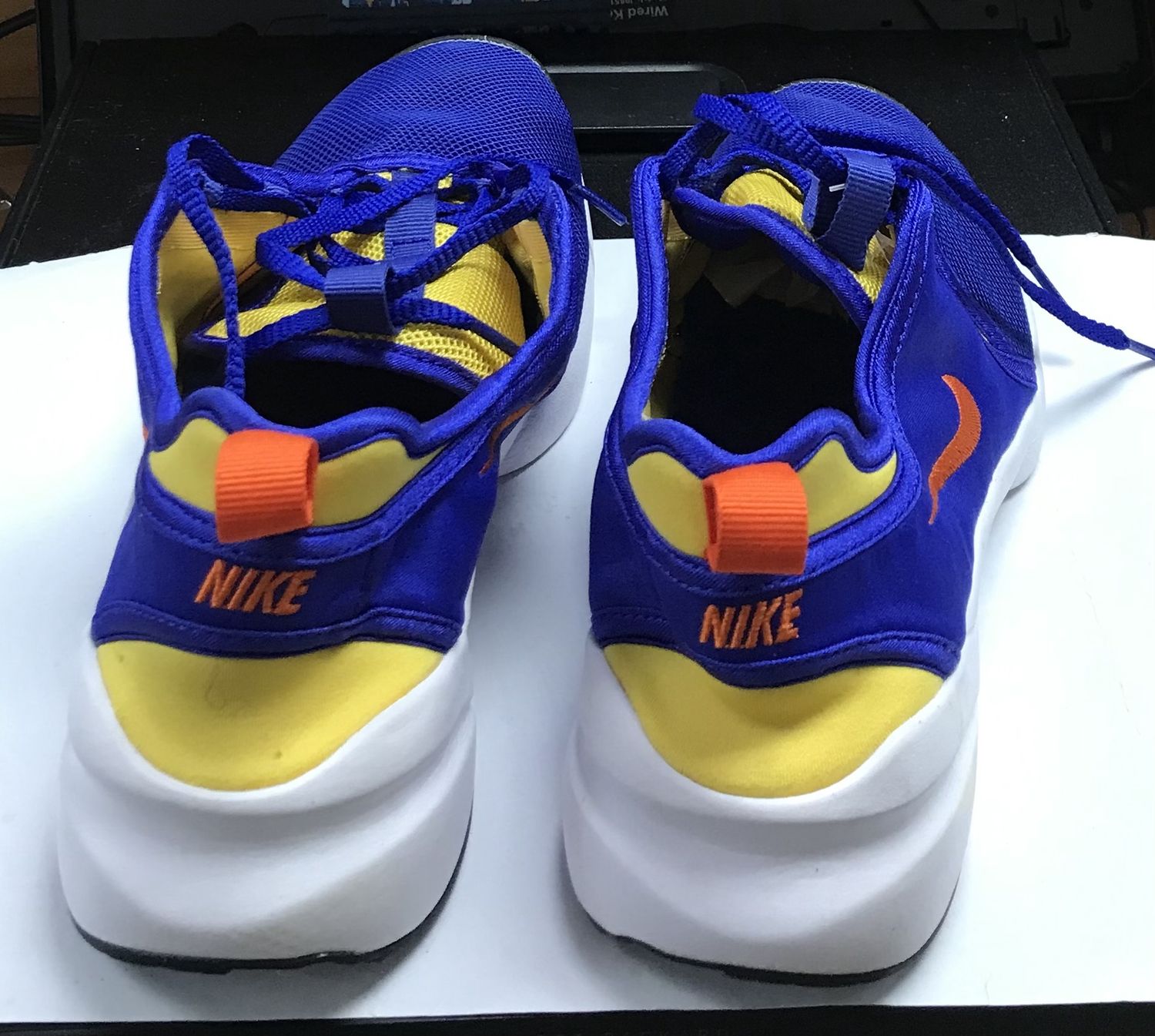 Nike Sneakers Size 9