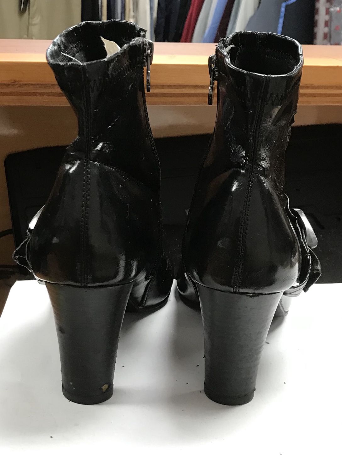 Women’s Shoe with side buckles size 9.5