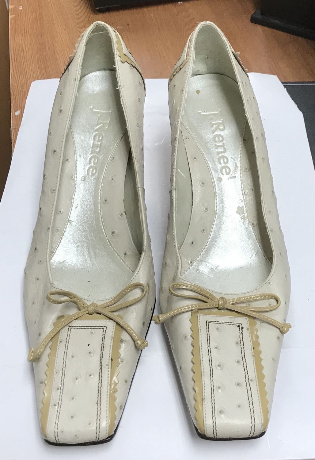 J. Renee Lady’s shoes Size 8.5W