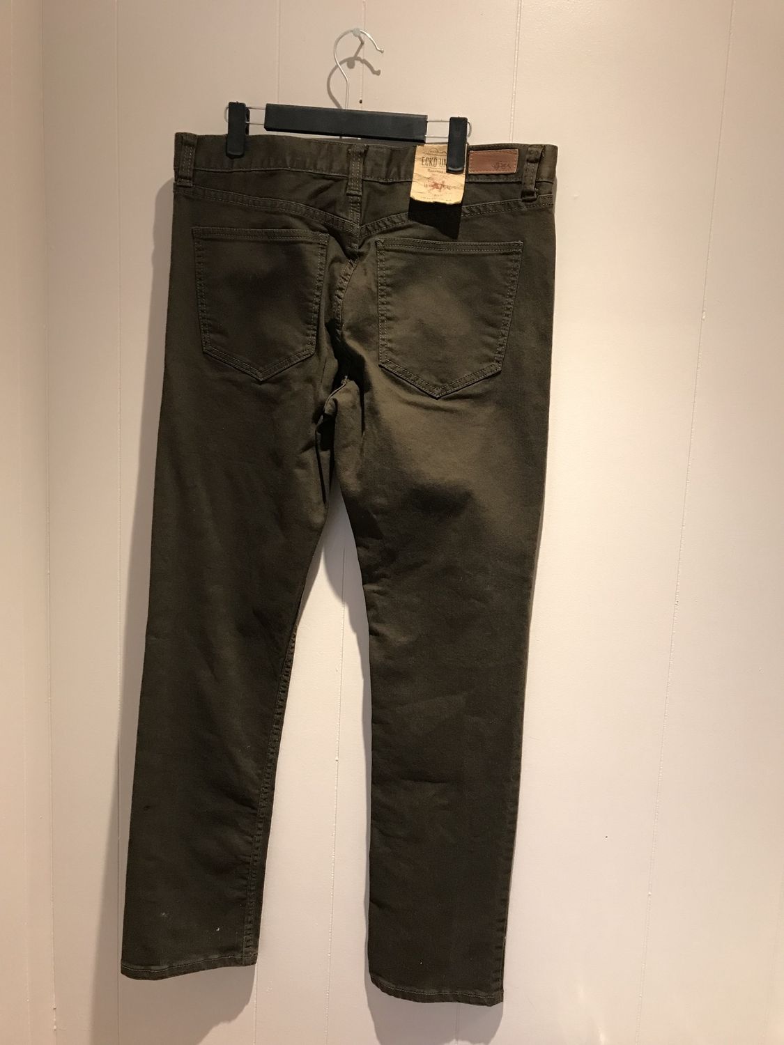 Rustler by Wrangler 40x33 Regular fit