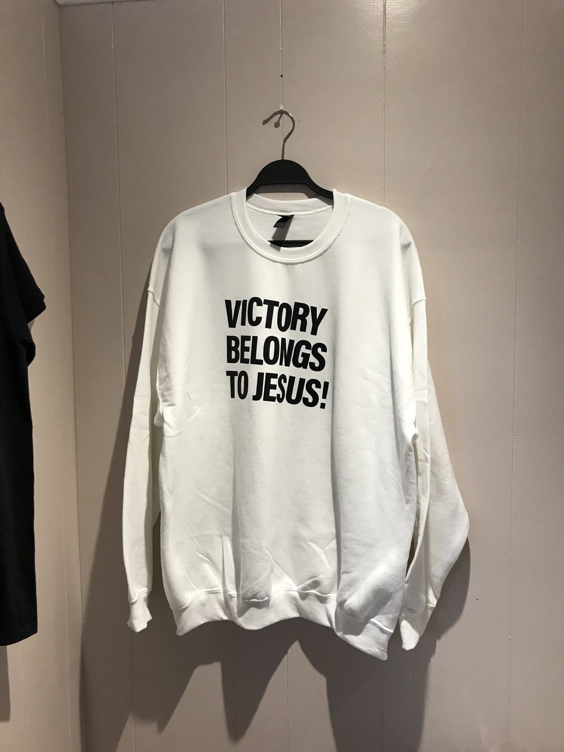 Victory Belongs to Jesus XL