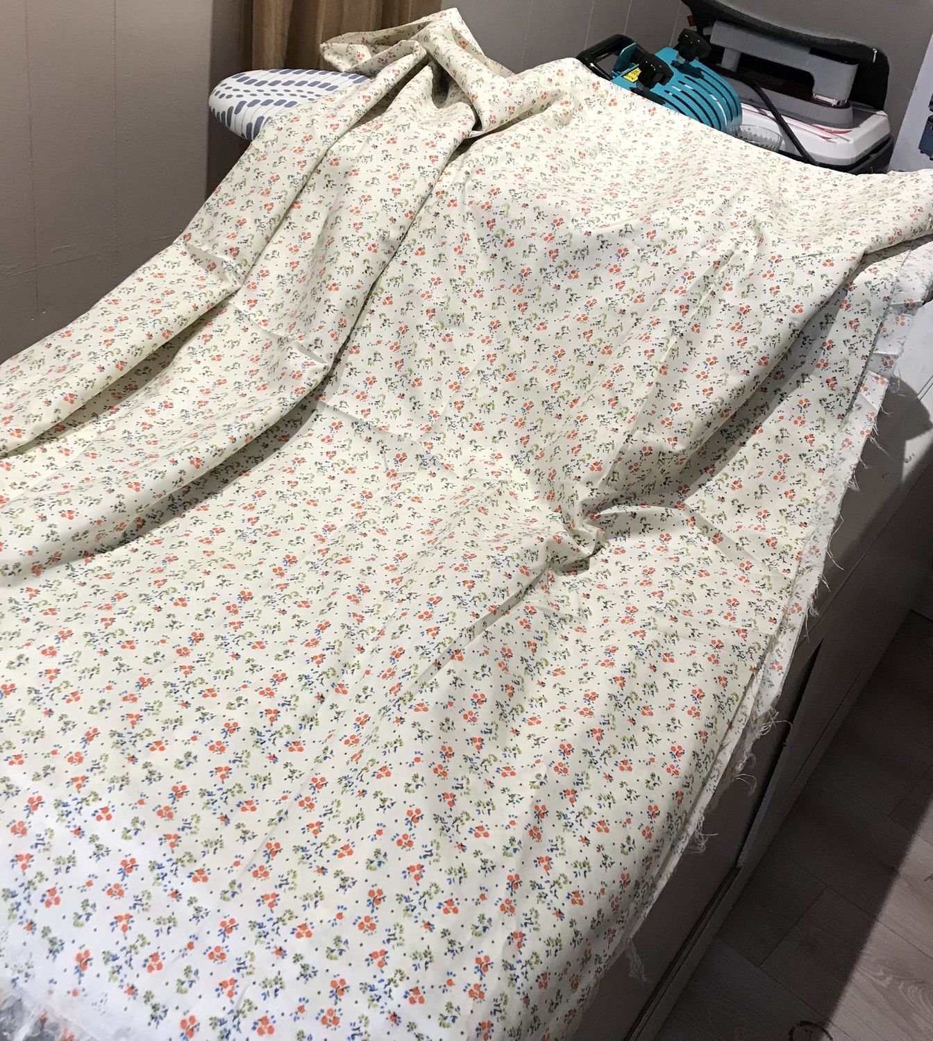 Fabrics by the Yard  4yrds