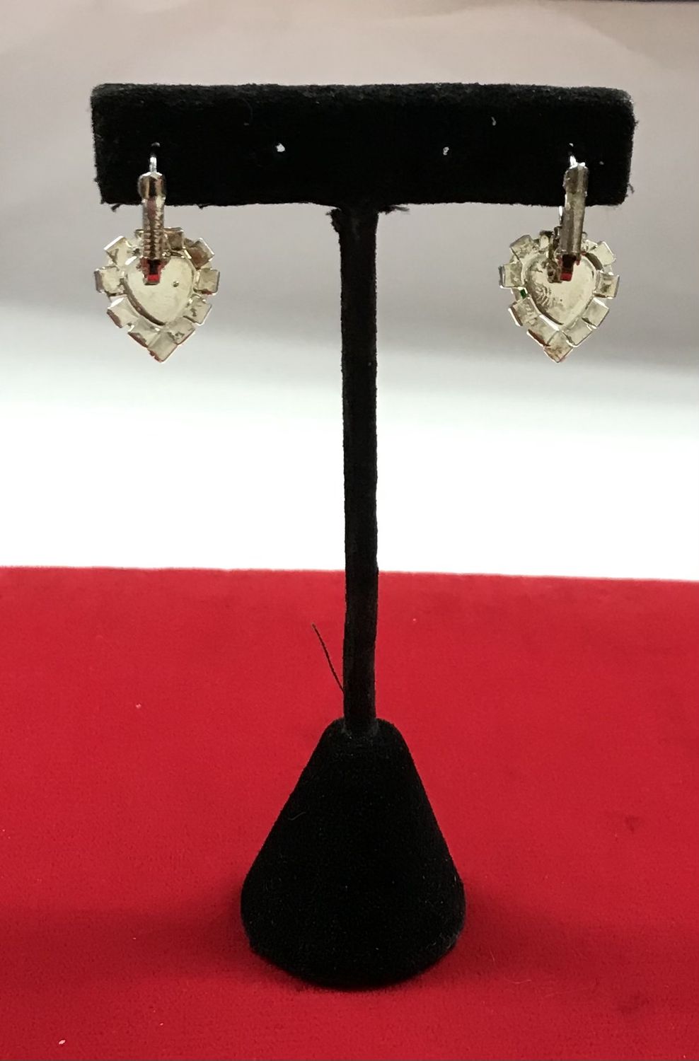 Fashion Silver Dangling Earrings with Green Stones