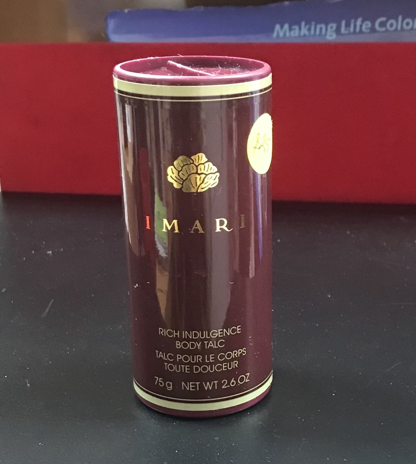 Avon  IMARI Shimmering Body Powder
