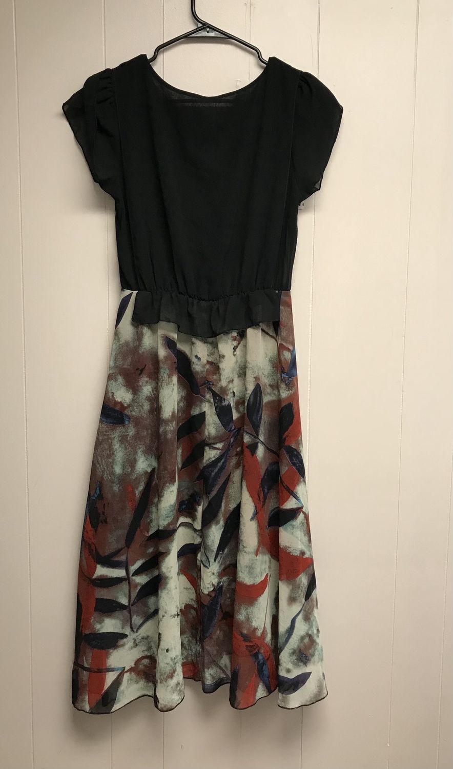 Women’s Dress Size Large
