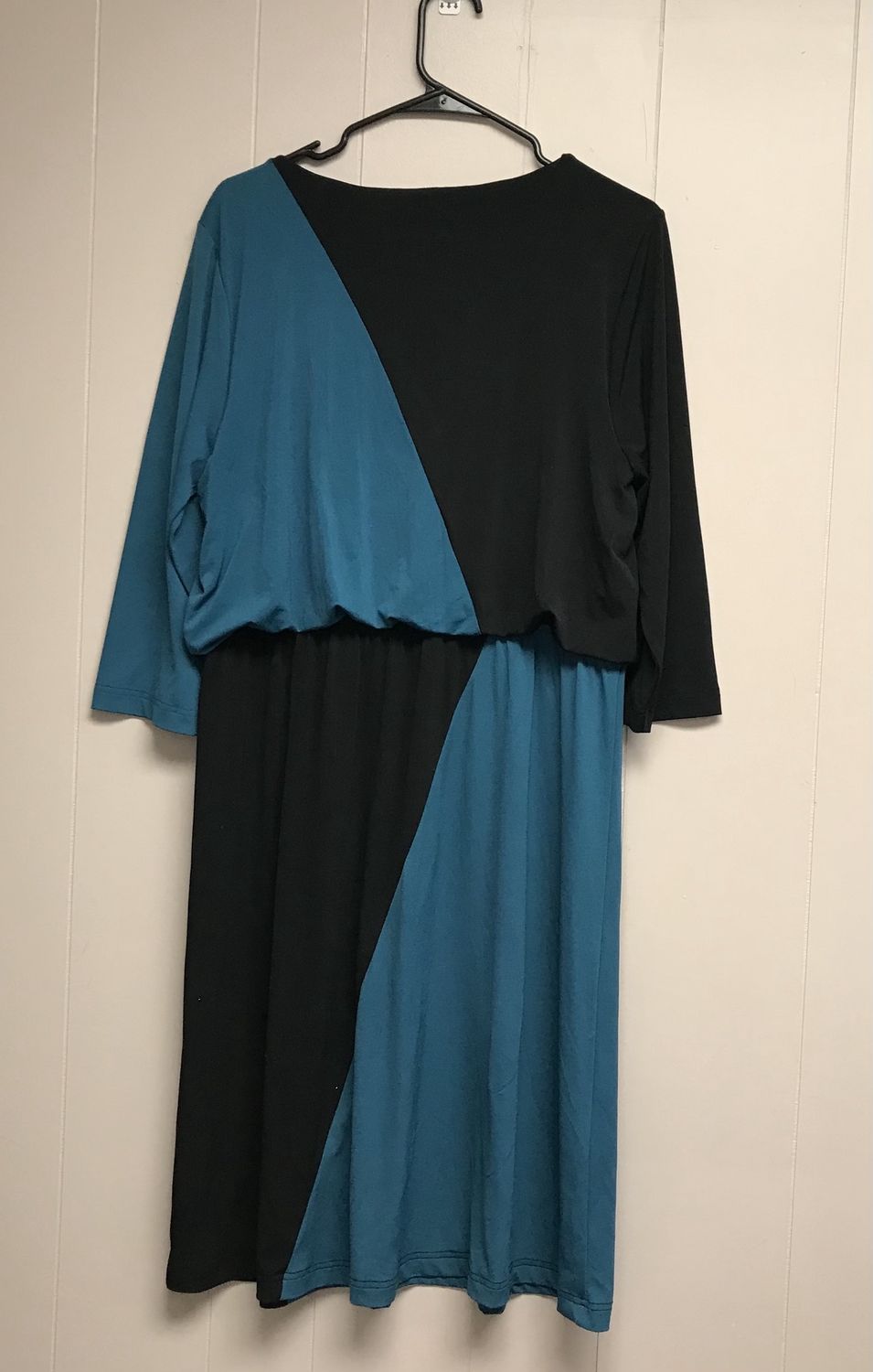 Lady’s Dress black/Teal Size  XL