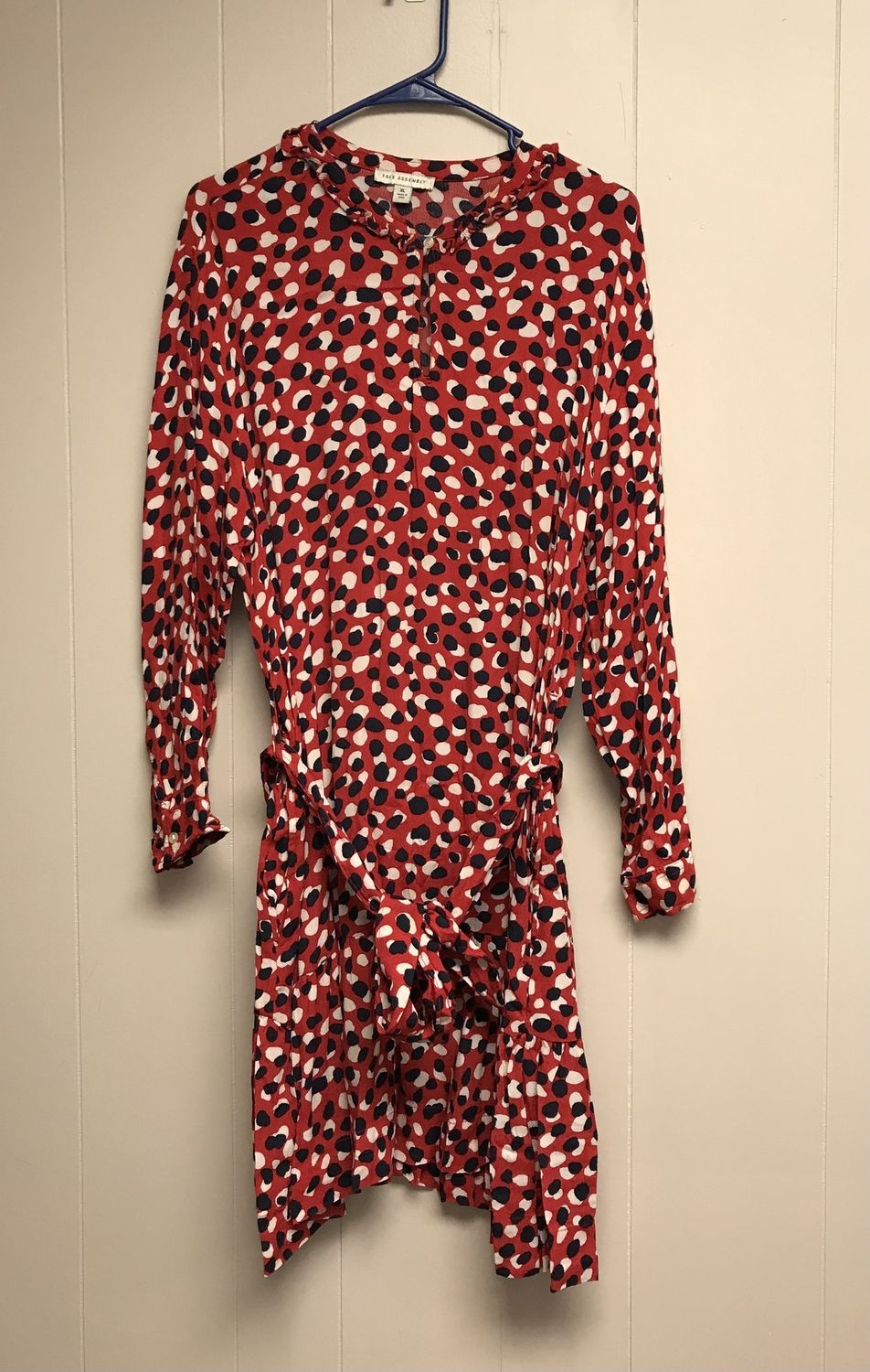 Women’s dress with belt , long sleeve  XL