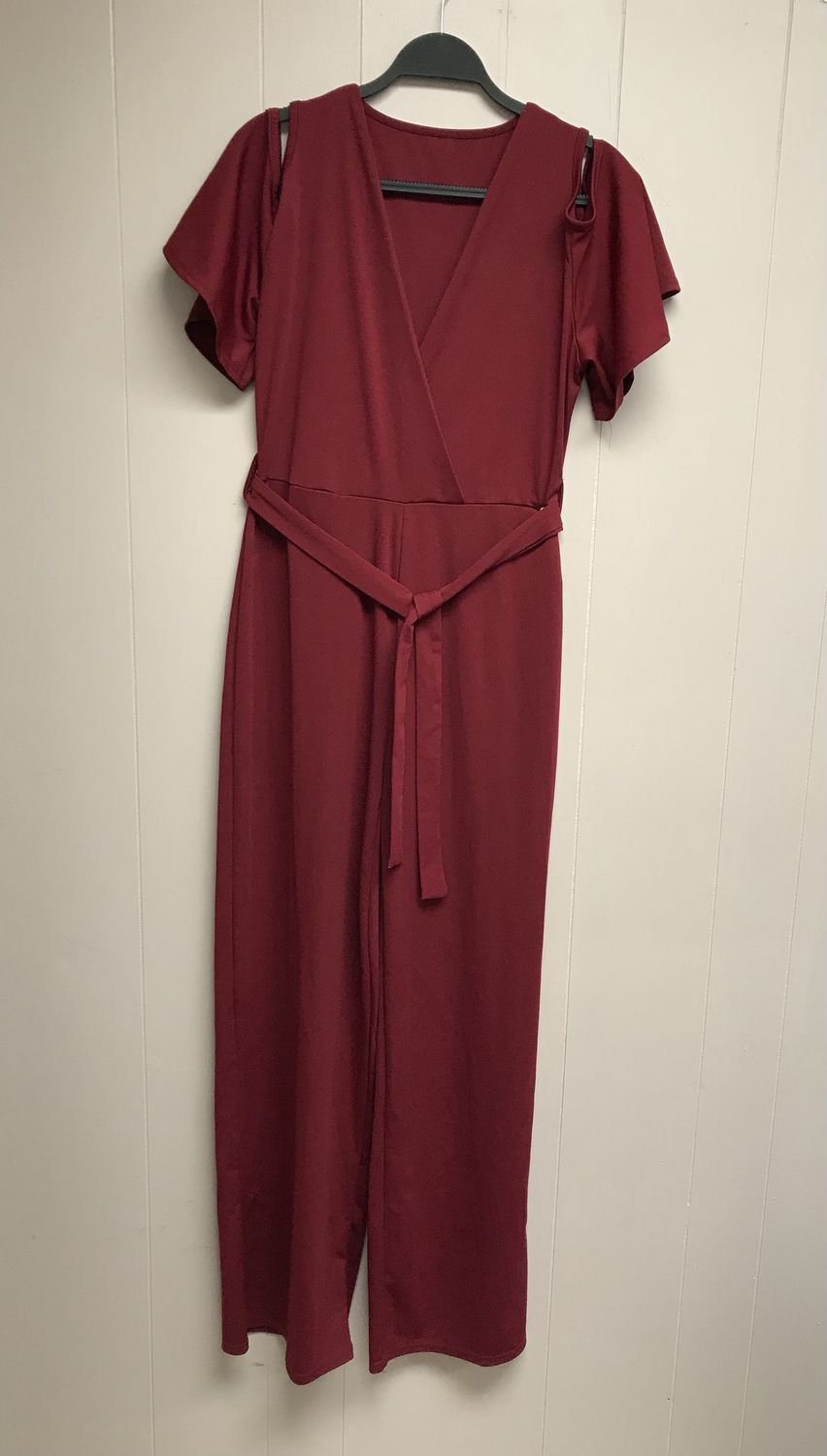 Tandy’s women Jumpsuit with belt Size Large