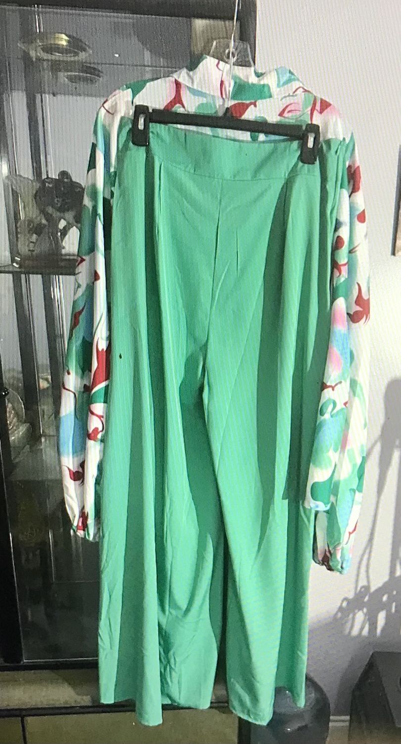 Women’s 2pc Maxi Outfit  Long sleeve Large