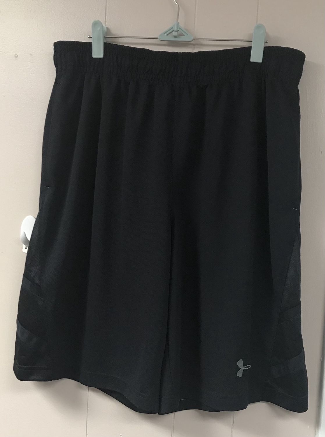 Men’s short black XL
