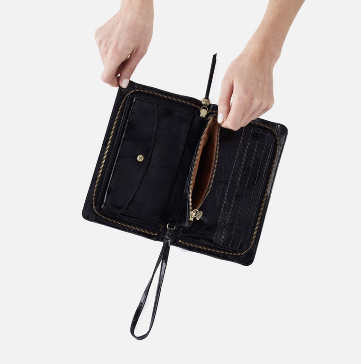 Hobo Evolve Wristlet