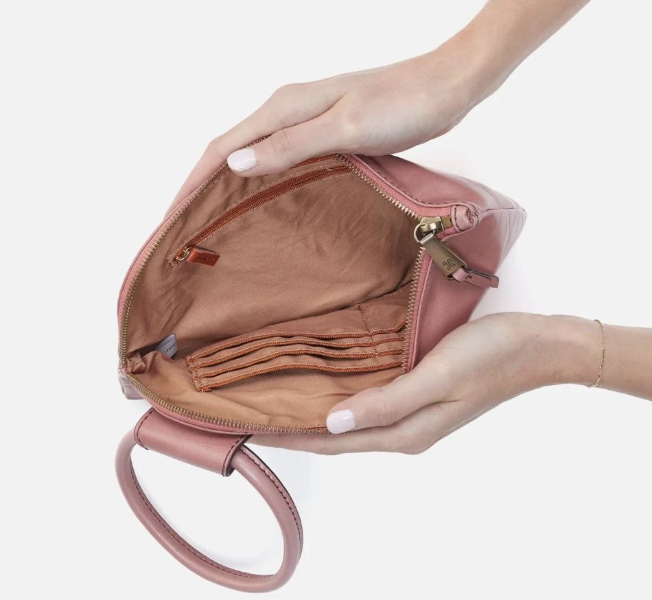Hobo Sable Wristlet Rose