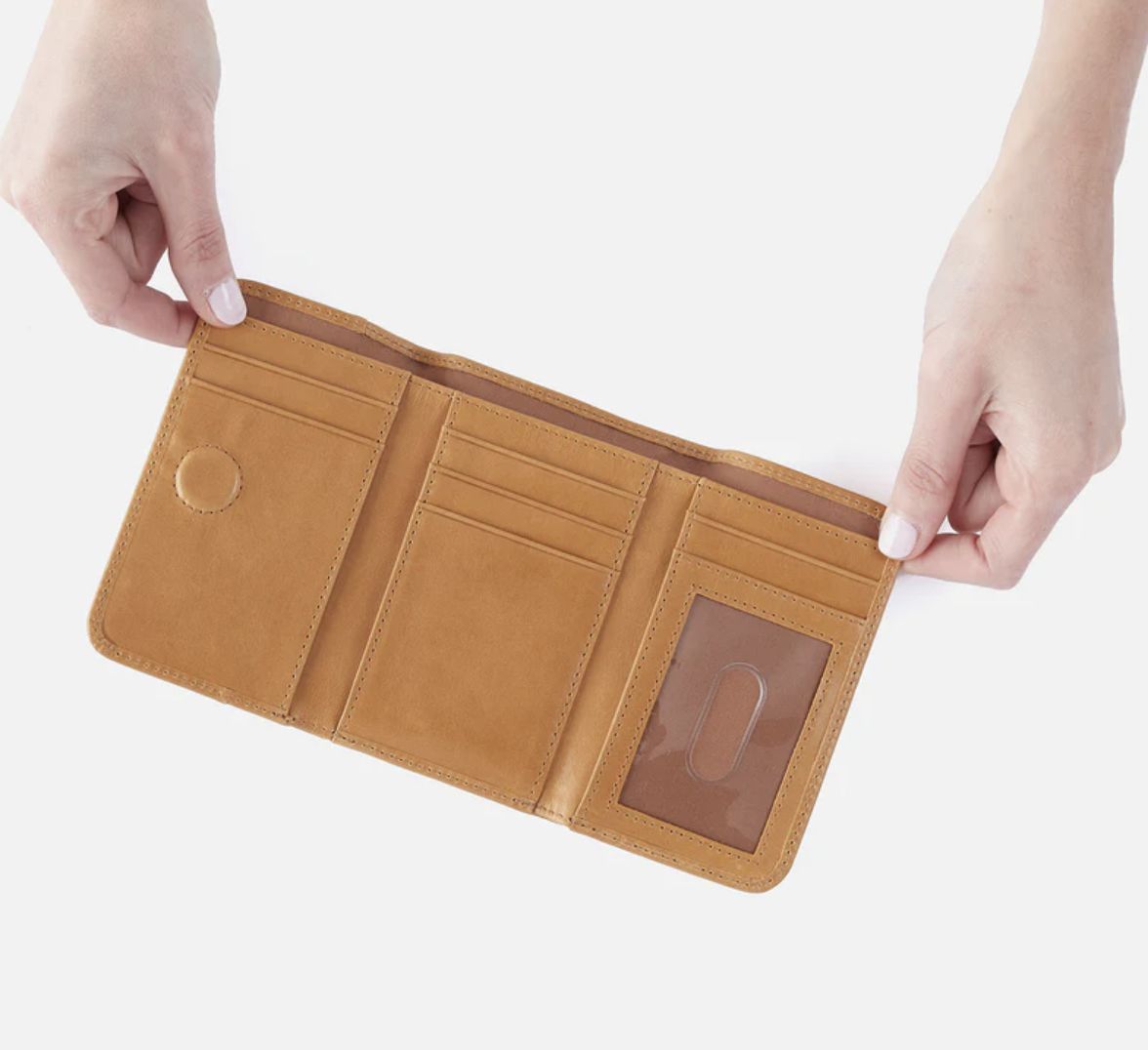 Hobo Jill Trifold Wallet Natural