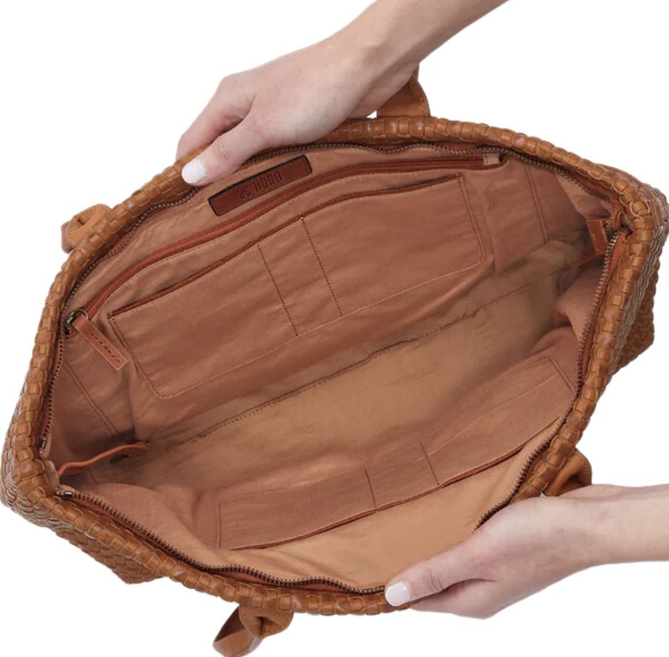 Hobo Bolder Tote Wheat