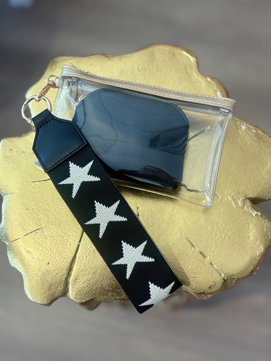 Shiraleah Clear Wristlet Black