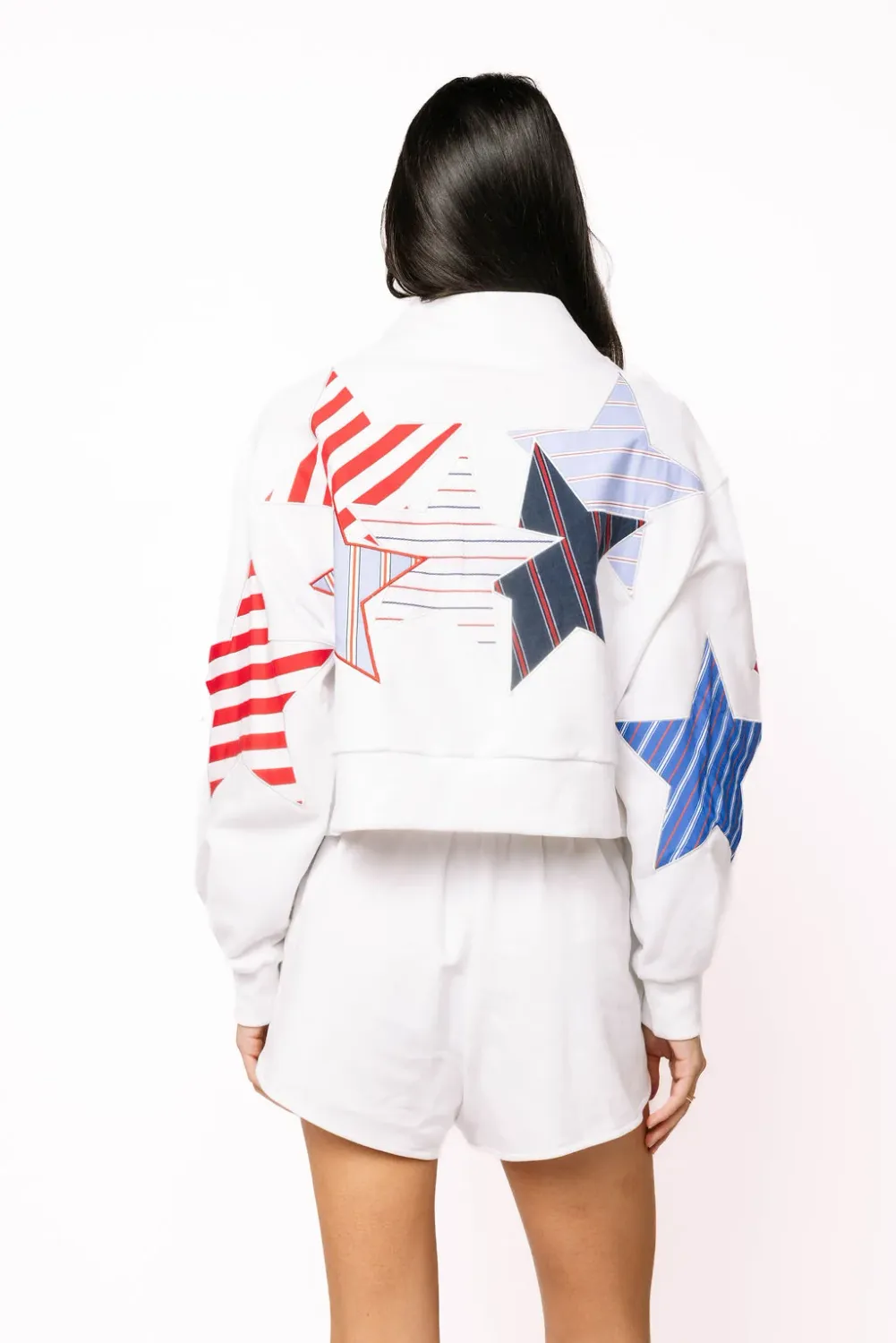 QOS Star Mock Neck