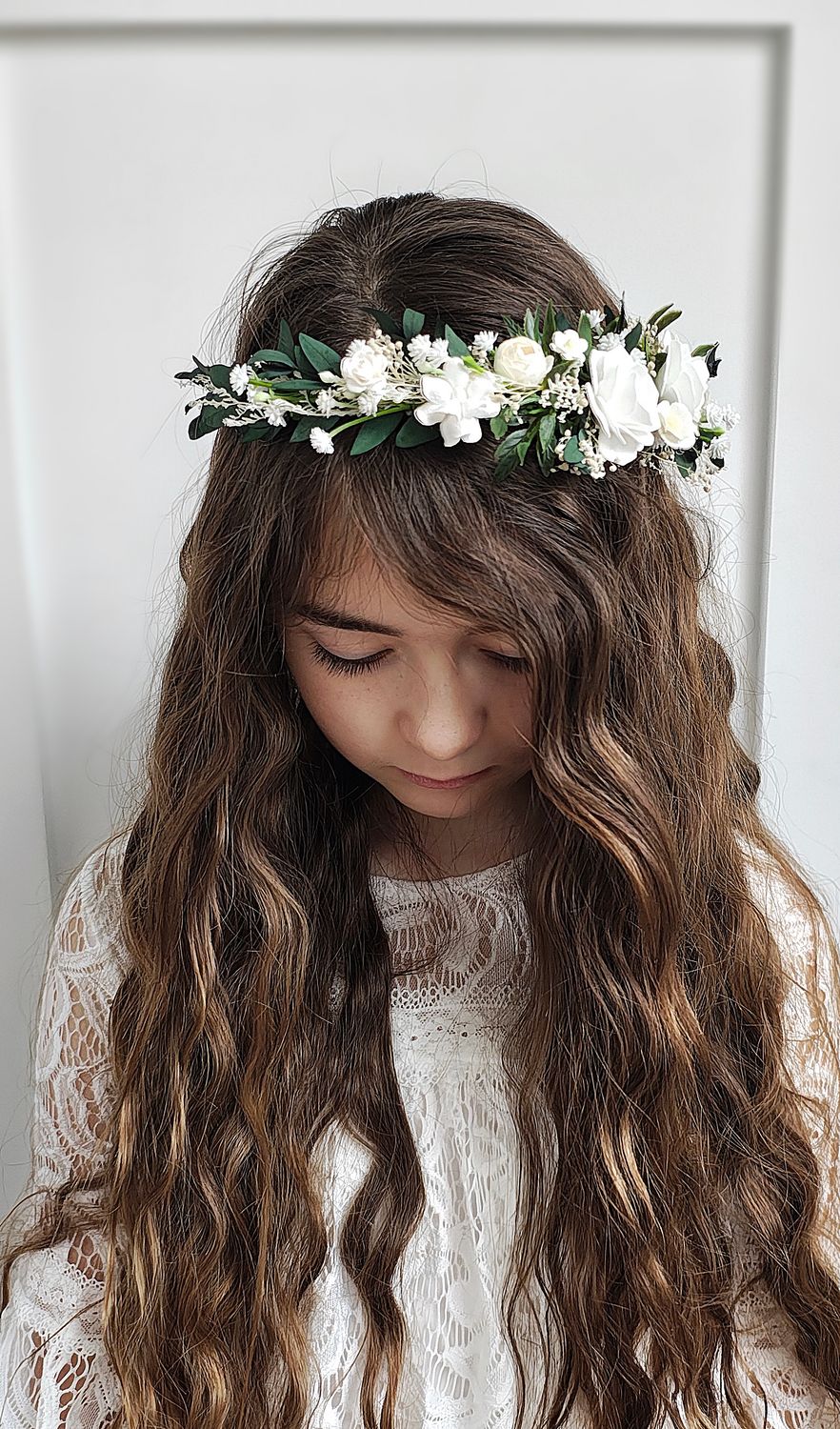 Wianek komunijny , weseje, biel, ivory, naturalny eukaliptus.